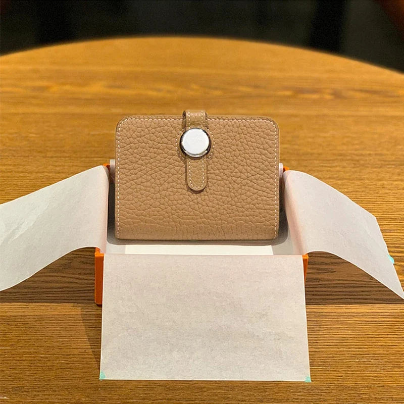 Grain Leather Card Holder with Rotating Clasp - Unisex