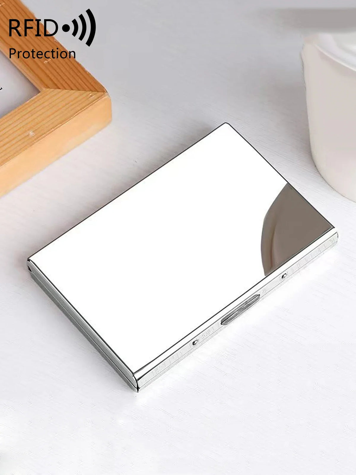 Compact Unisex Aluminum RFID Card Holder with Clip Closure and Secure Rigid Design