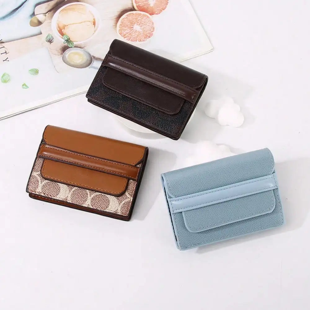 Compact RFID Leather Wallet with Multiple Slots and Classic Design