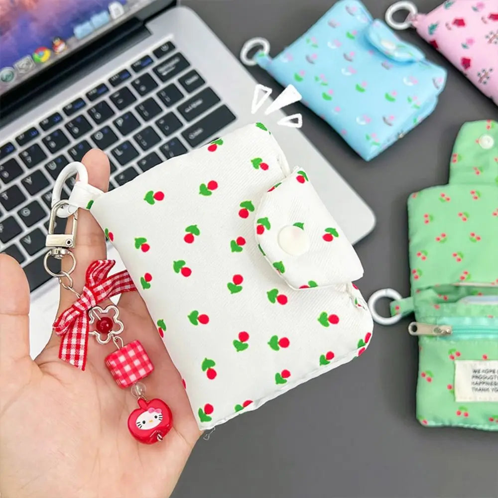 Multi-layer Floral Fabric Wallet with Integrated Card Holder