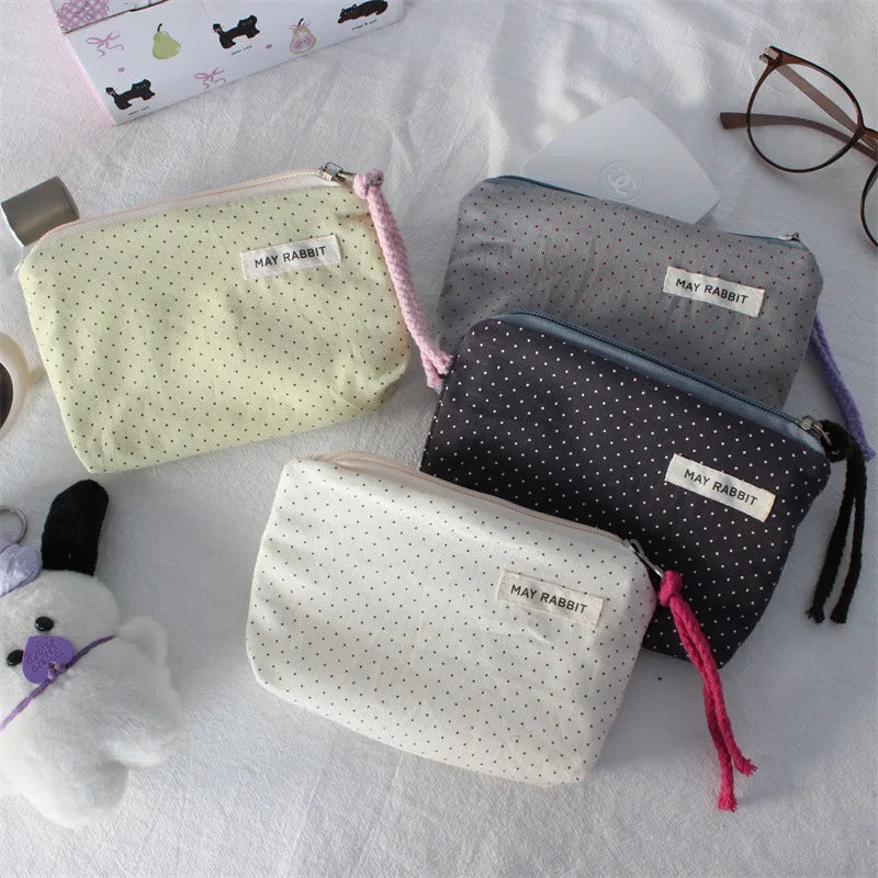 Heart Pattern Canvas Wallet for Women with Zipper Closure