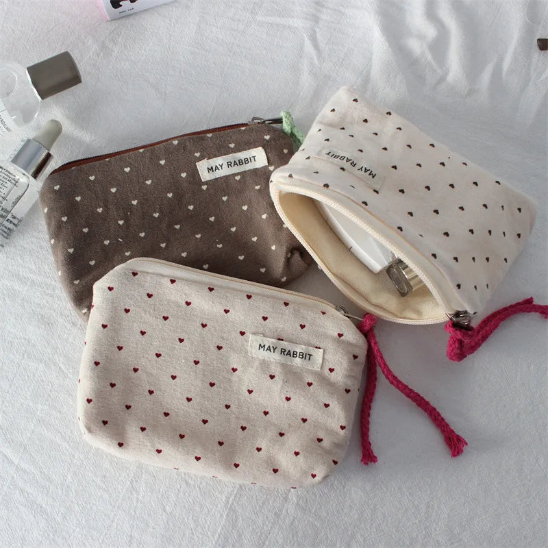 Heart Pattern Canvas Wallet for Women with Zipper Closure