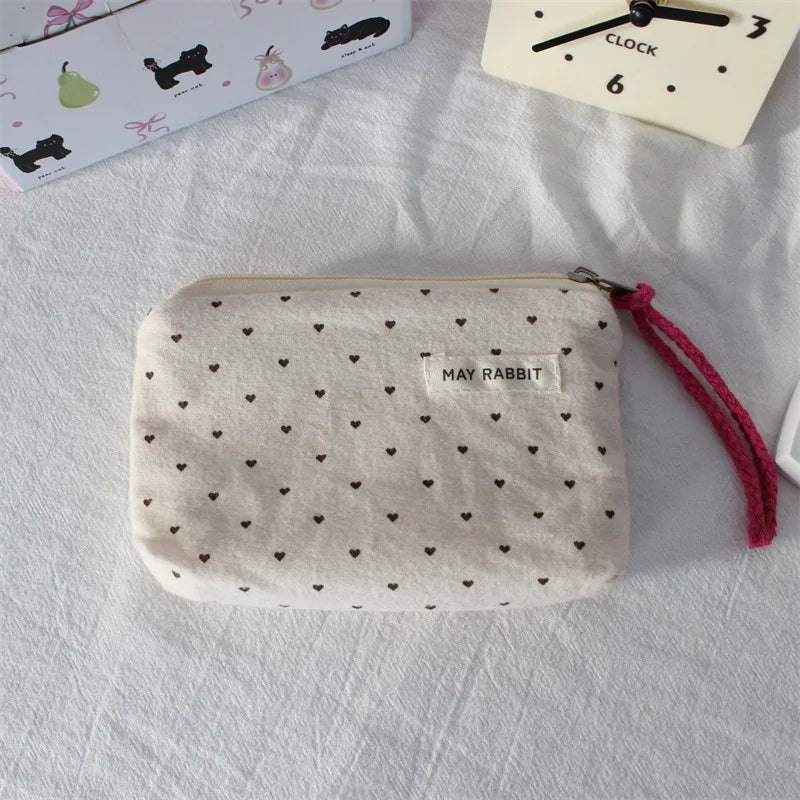 Heart Pattern Canvas Wallet for Women with Zipper Closure