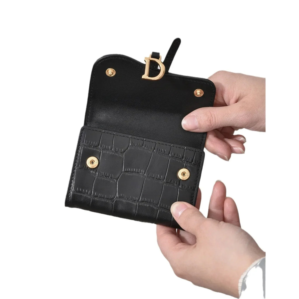 Genuine Leather Crocodile Effect Short Wallet – Unisex Mini Organizer