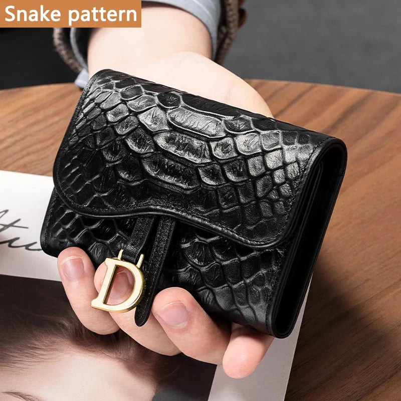 Genuine Leather Crocodile Effect Short Wallet – Unisex Mini Organizer