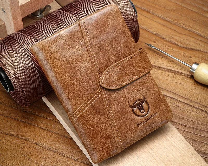 Men's Genuine Leather RFID Wallet with Zippered Flap and Large Capacity