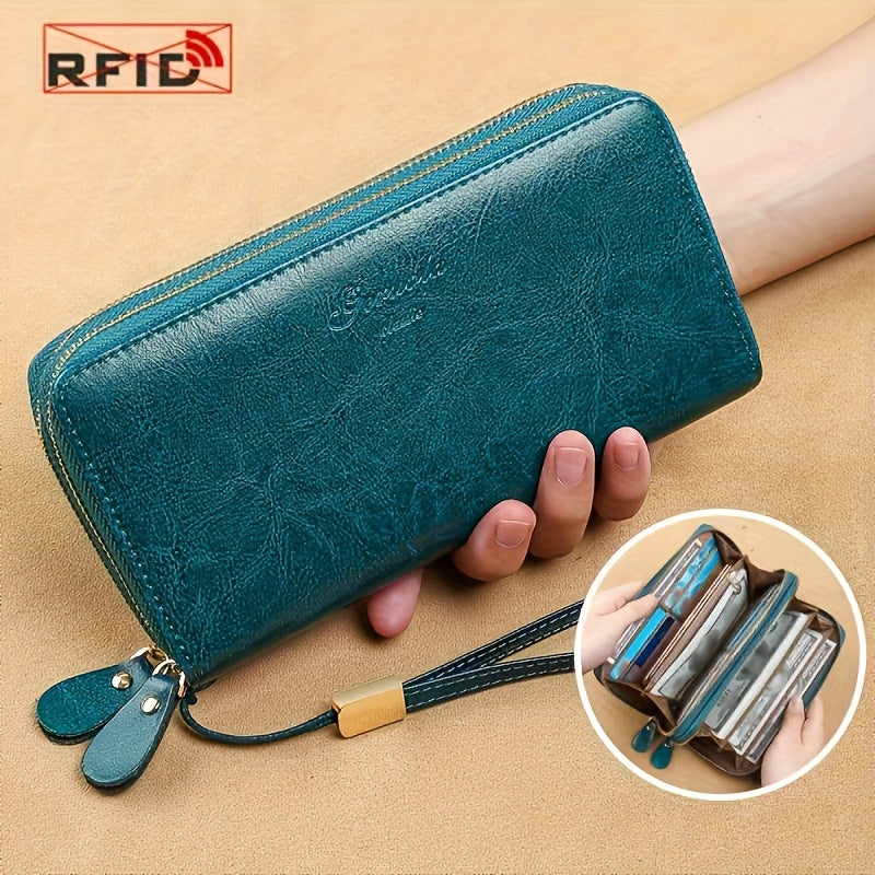 Women's RFID-Blocking Zippered Wallet in Oiled Leather, 20 cm