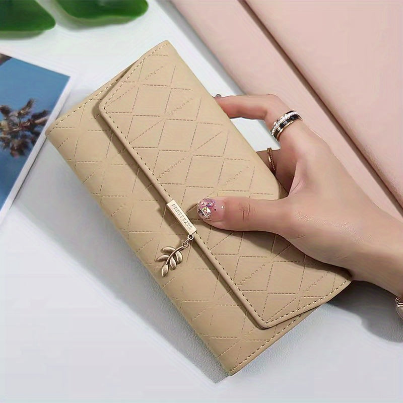 Long women's wallet in beige with diamond stitching and flap