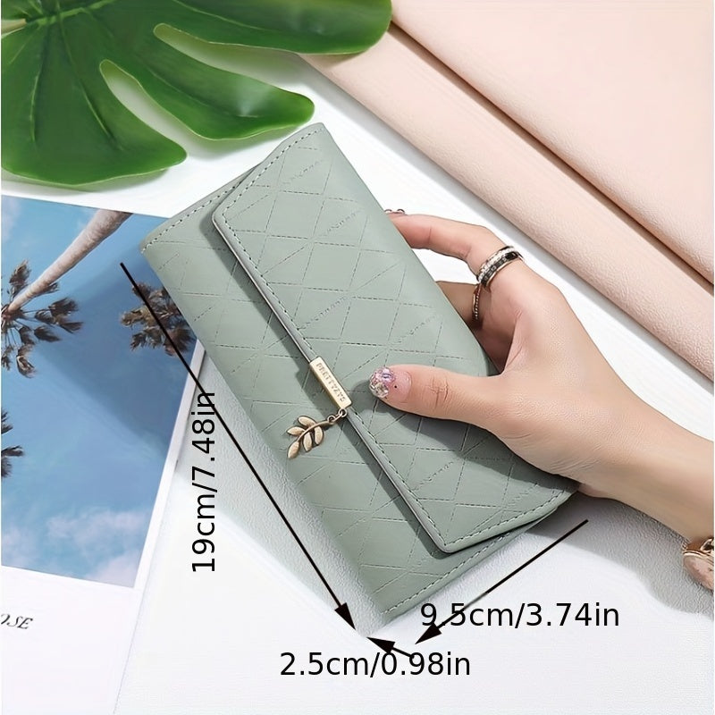 Long women's wallet in beige with diamond stitching and flap