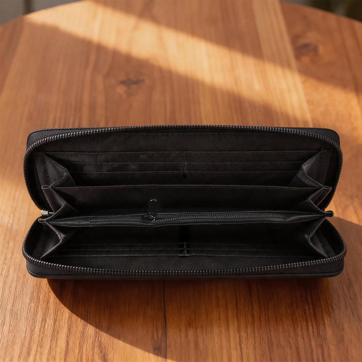Long Zippered Women's Wallet with Cork Bottle Cap Print