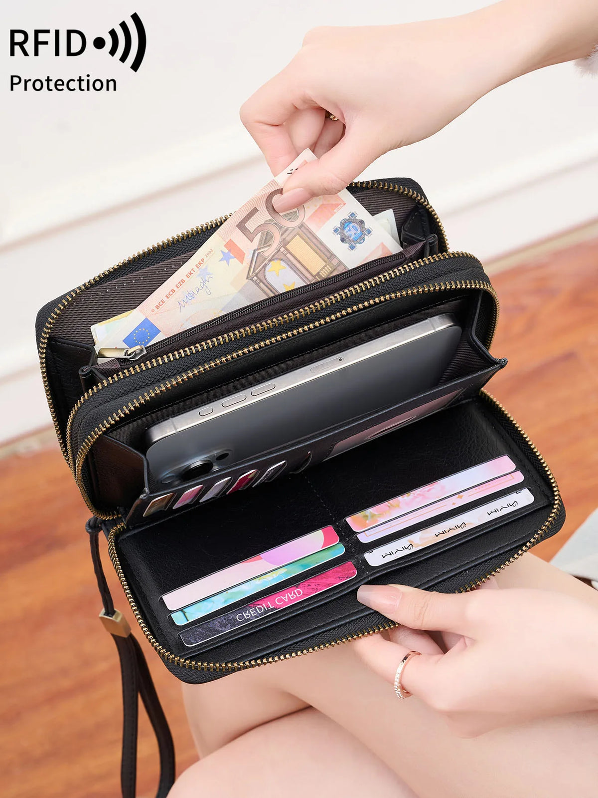 Women's Large Capacity Vintage PU Wallet with Double Zip and RFID Protection