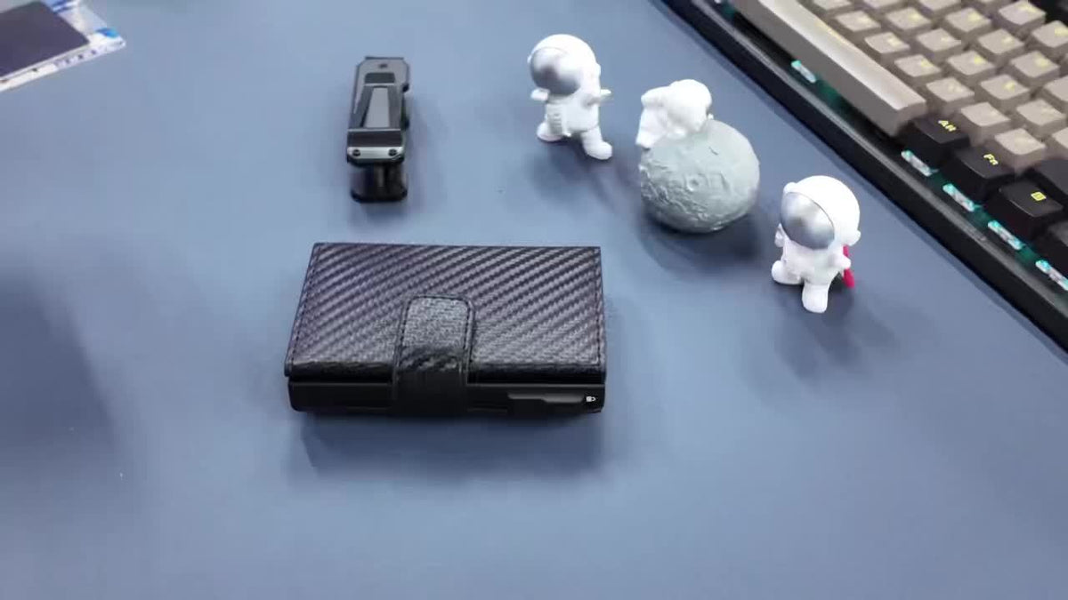 Compact Men's Wallet with Metal Charger and Snap Pocket