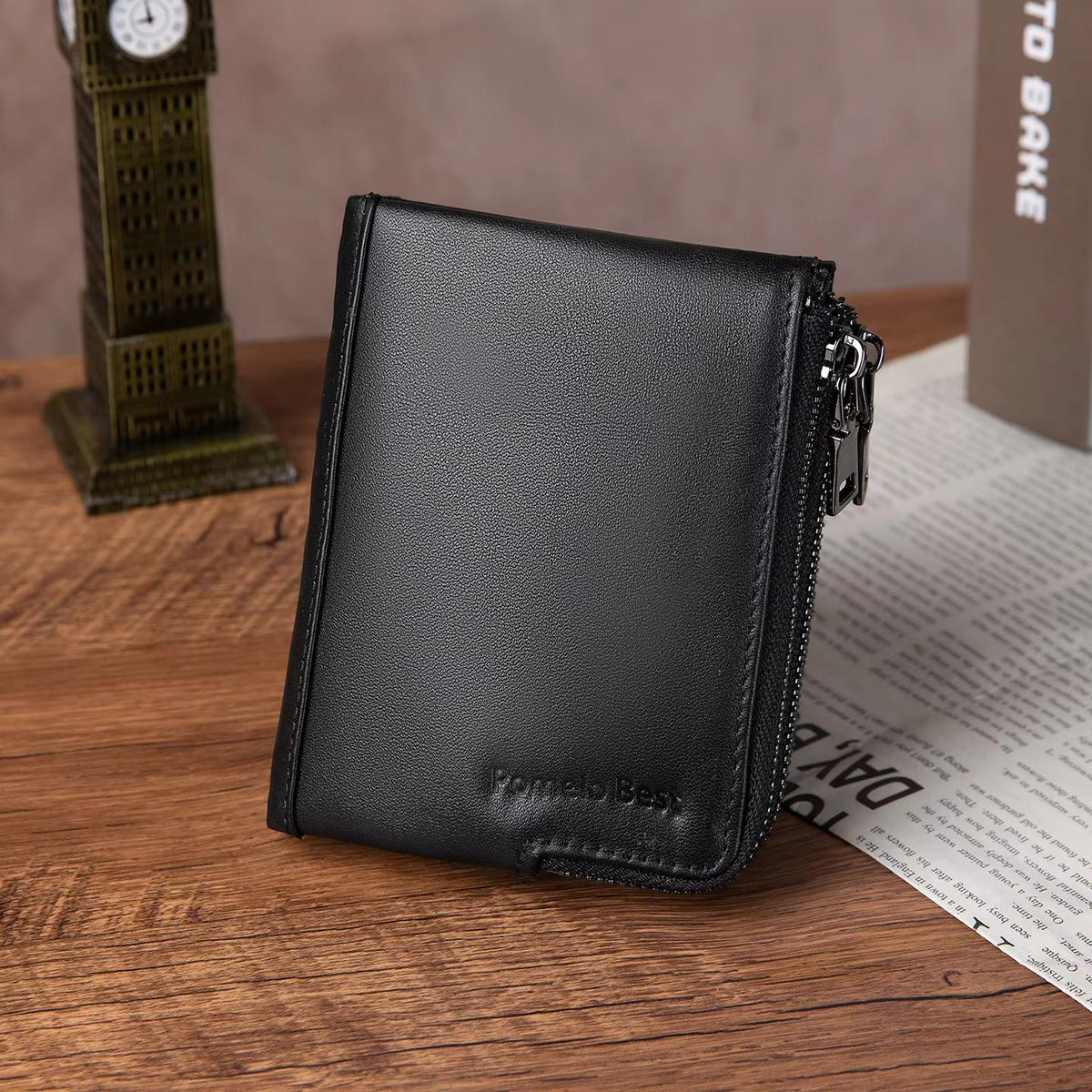 Compact Zippered Men's Wallet in Genuine Leather 85 Grams