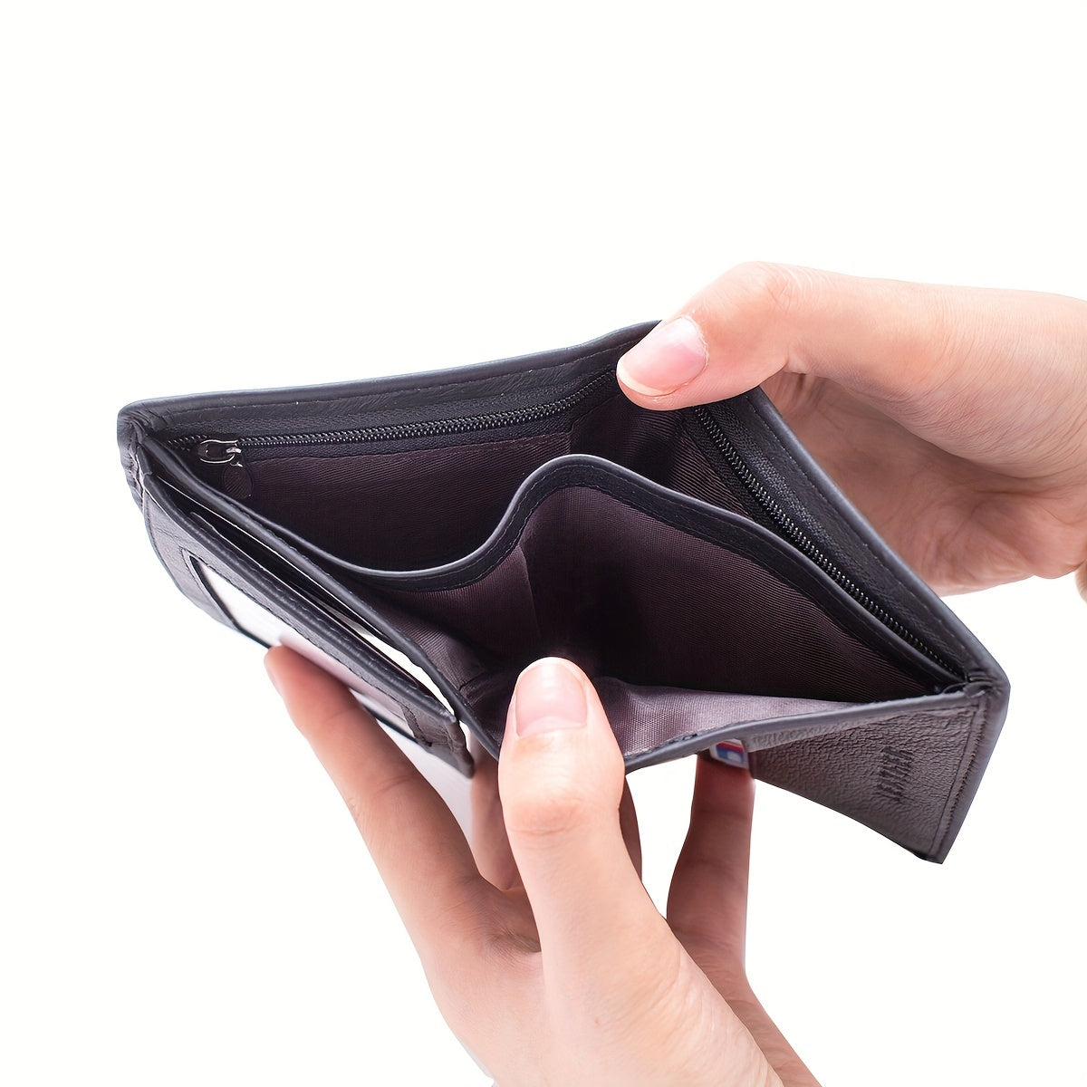 Men's Vertical Wallet, Twelve Slots and 86 Grams