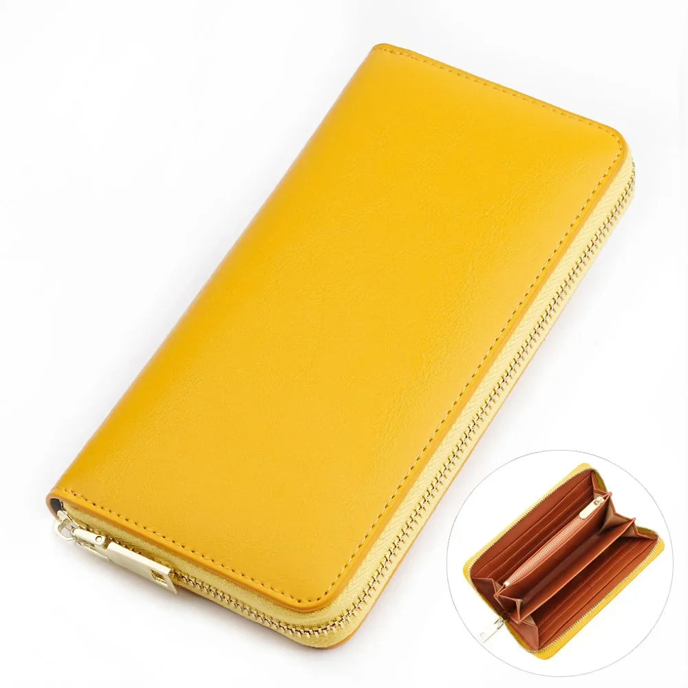 Long Women's Wallet in Genuine Oiled Leather with Zip and Large Capacity